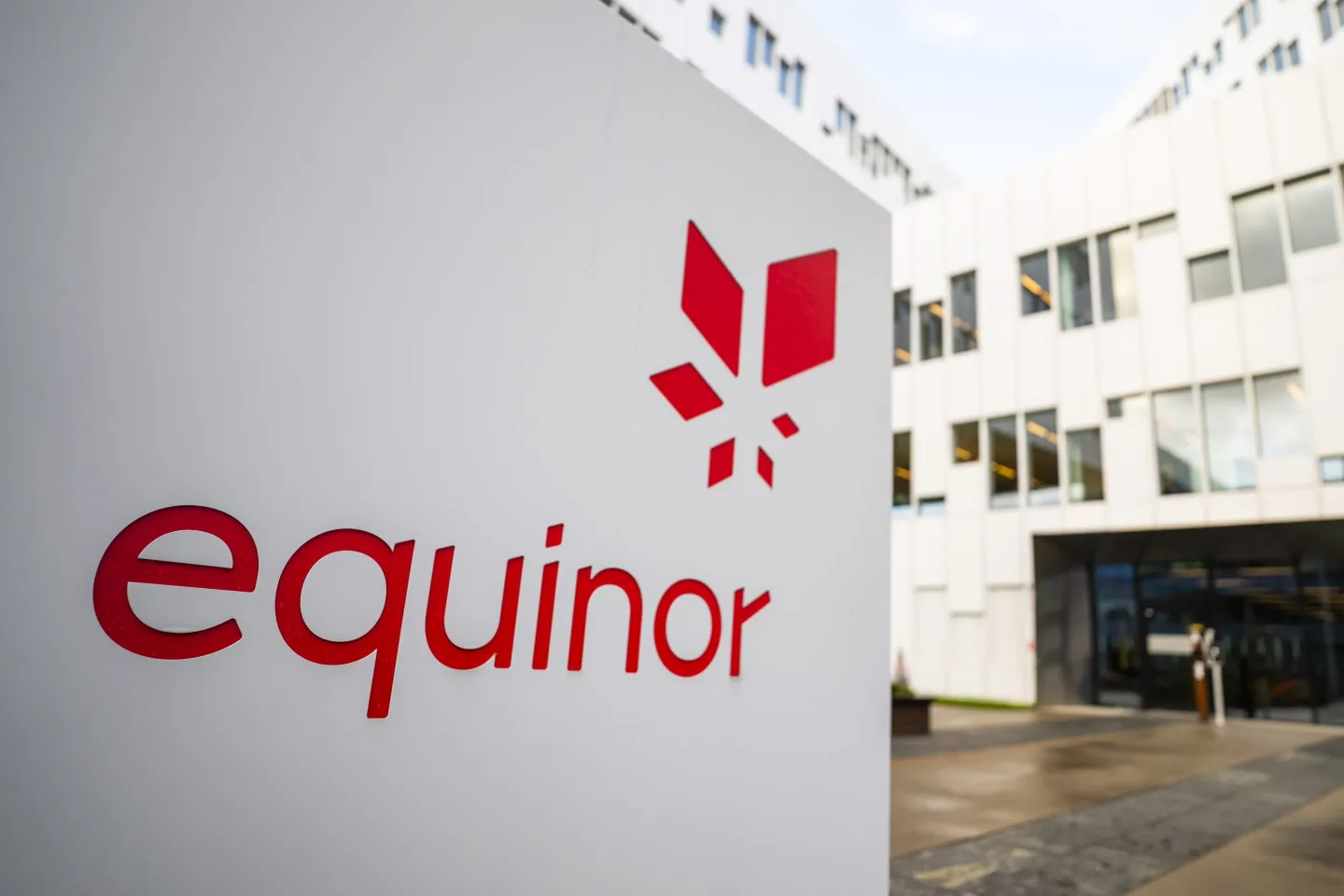 Norwegian energy firm Equinor set to restart N.Y. offshore wind project after Trump administration lifts stop-work order