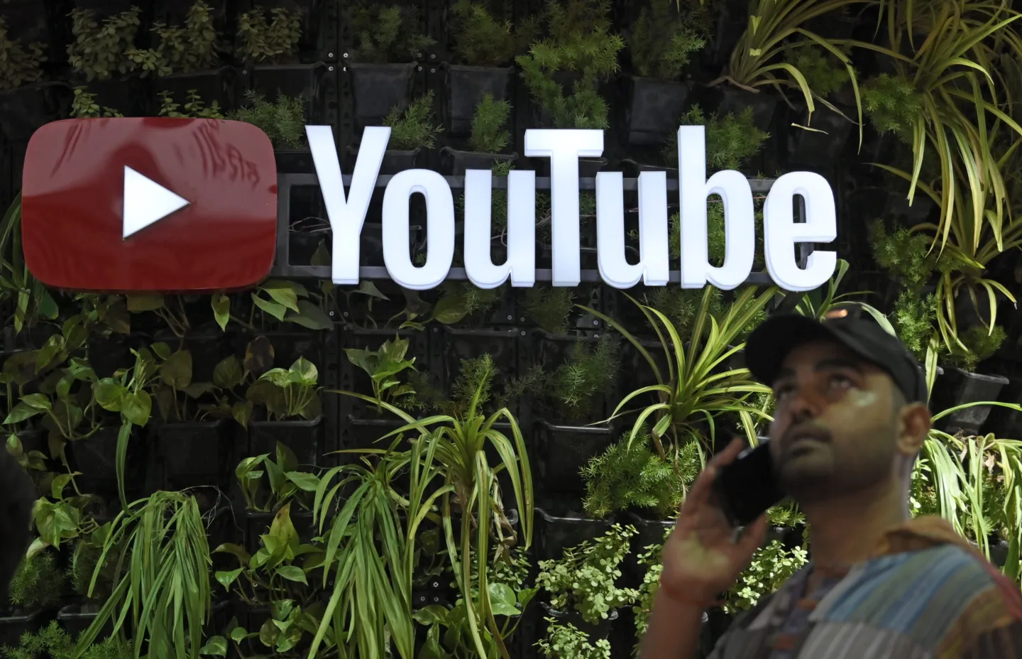 YouTube is testing a new two-person premium subscription plan