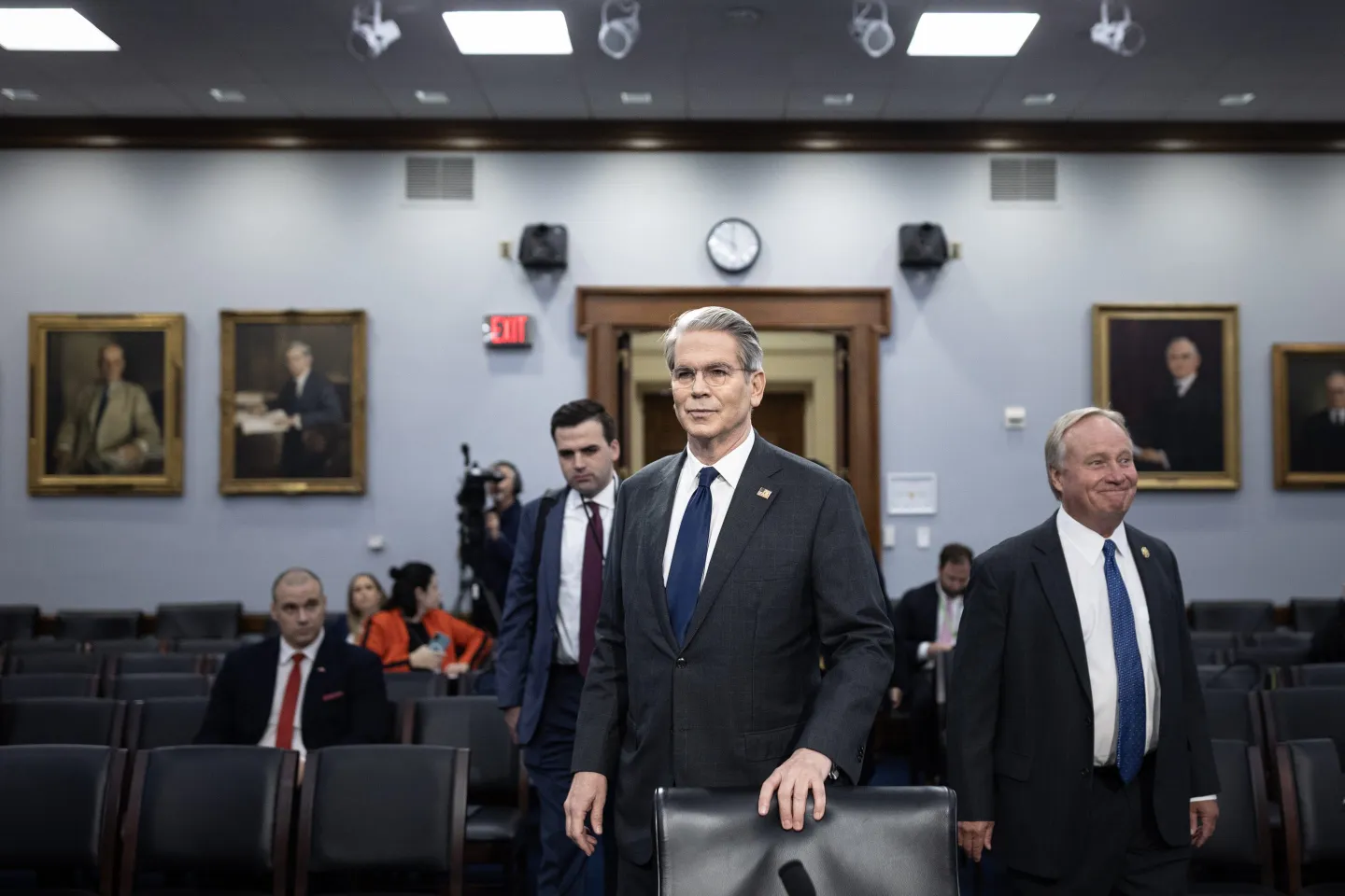Trade talk between the U.S. and China is boosting markets, but investors are really waiting for Fed Chair Powell to speak