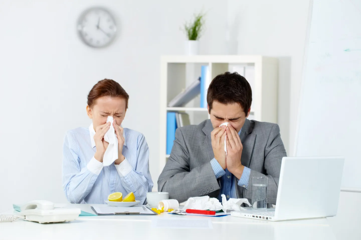 COVID symptoms are similar to those of flu, RSV, and the common cold, and may vary by vaccination status.