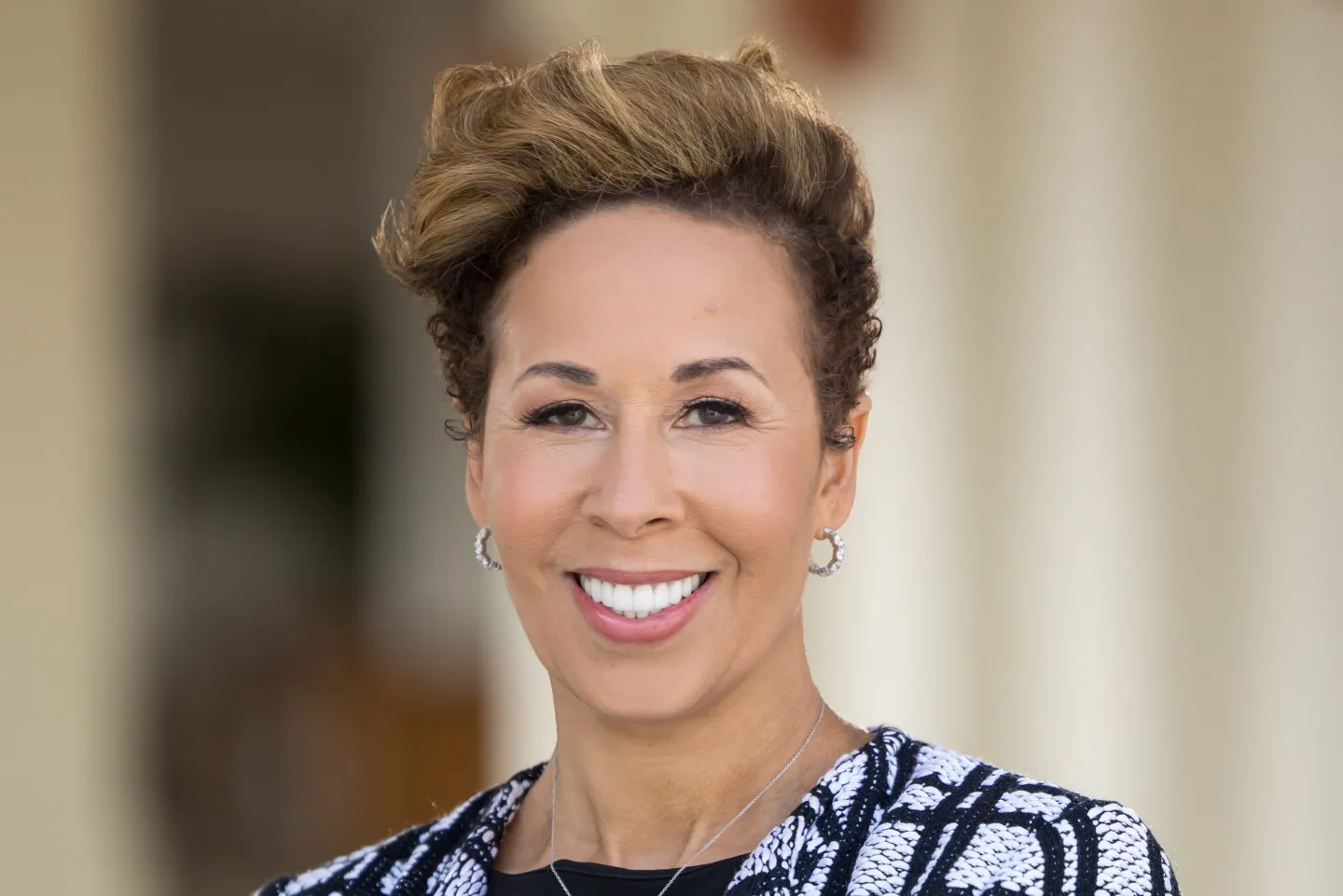 A headshot of Peggy Alford